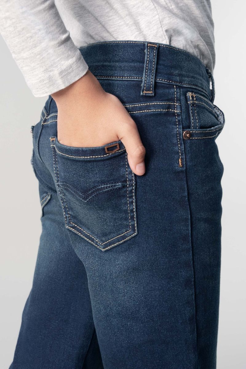Jeans_Oggi_Niño_Mezclilla_Azul_Oscuro_Risk_2143108_Skinny_Detalle1