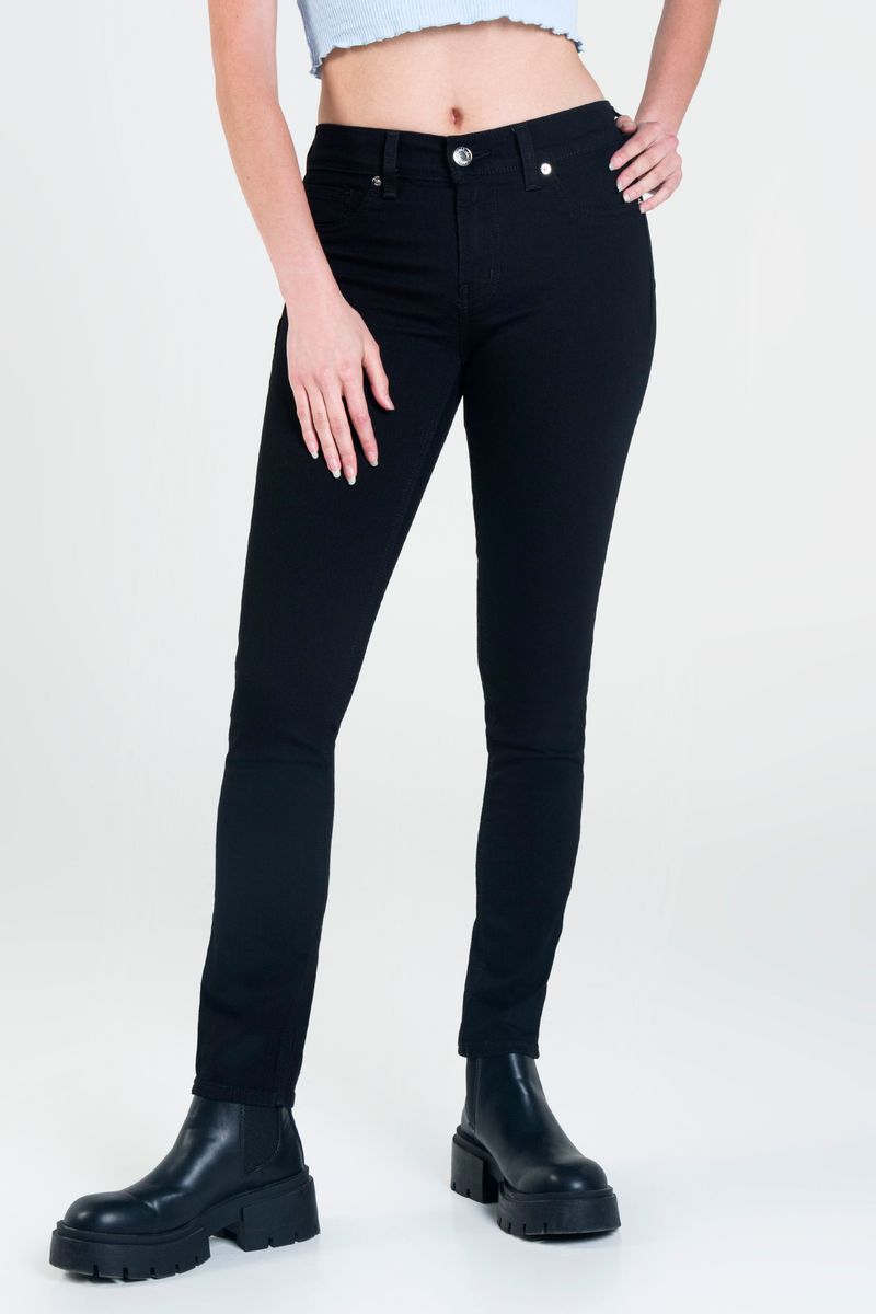 MILAH-BLACK-BLACK_VISTA1