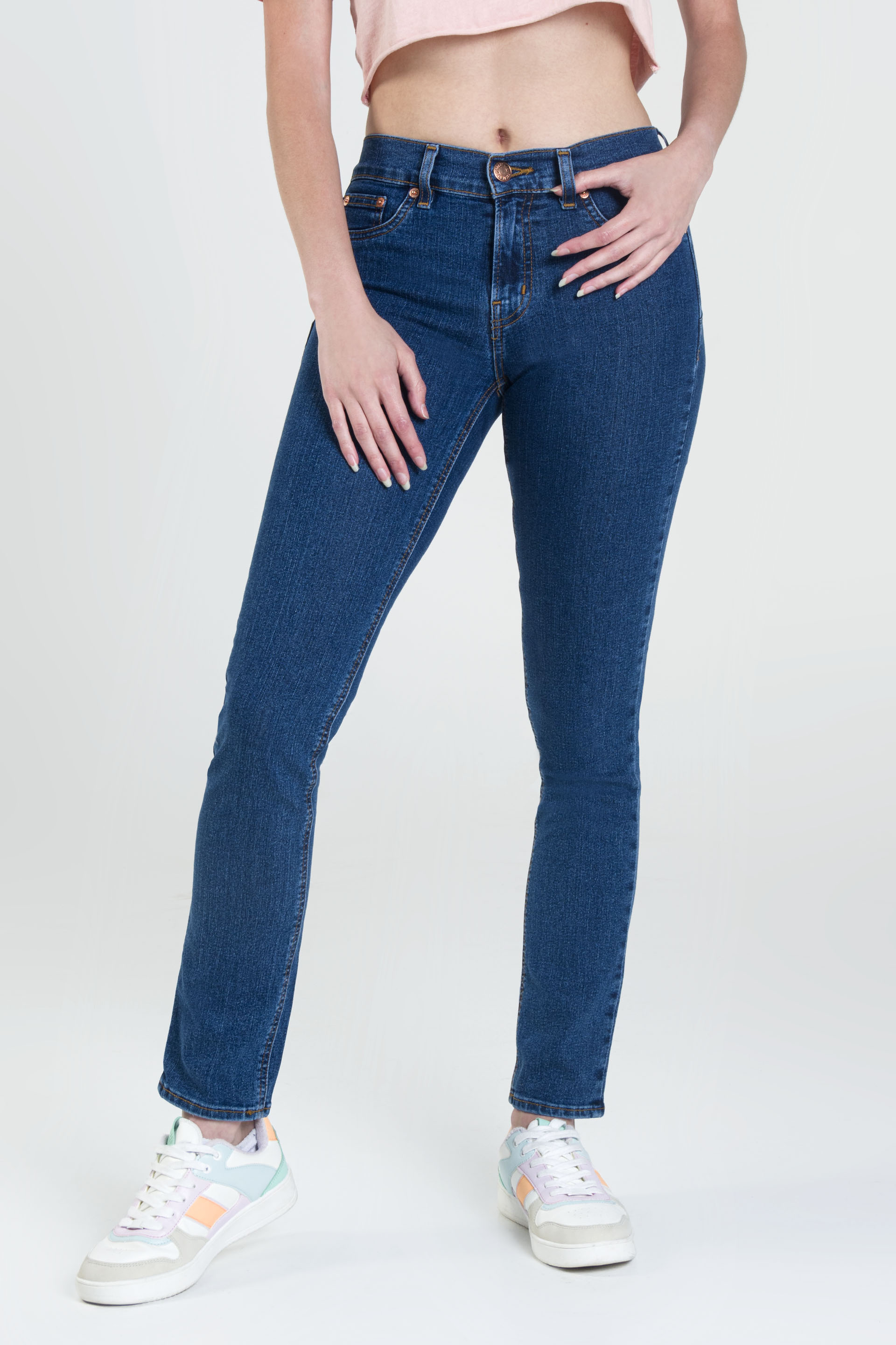 Jeans Oggi 2212103 Mezclilla Color Azul Claro Para Mujer