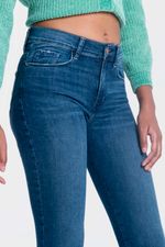 LUCY-BLU-2242114_VISTA4