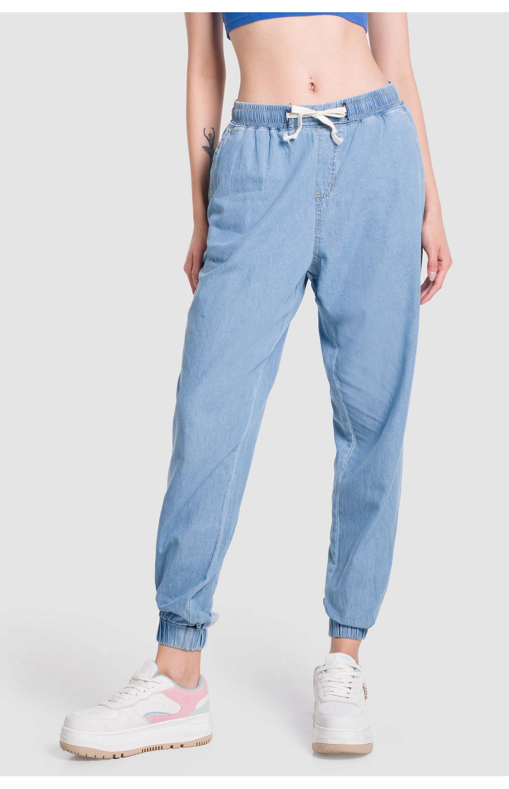 Joggers Oggi Mujer Mezclilla Azul Claro 2242164 Slim
