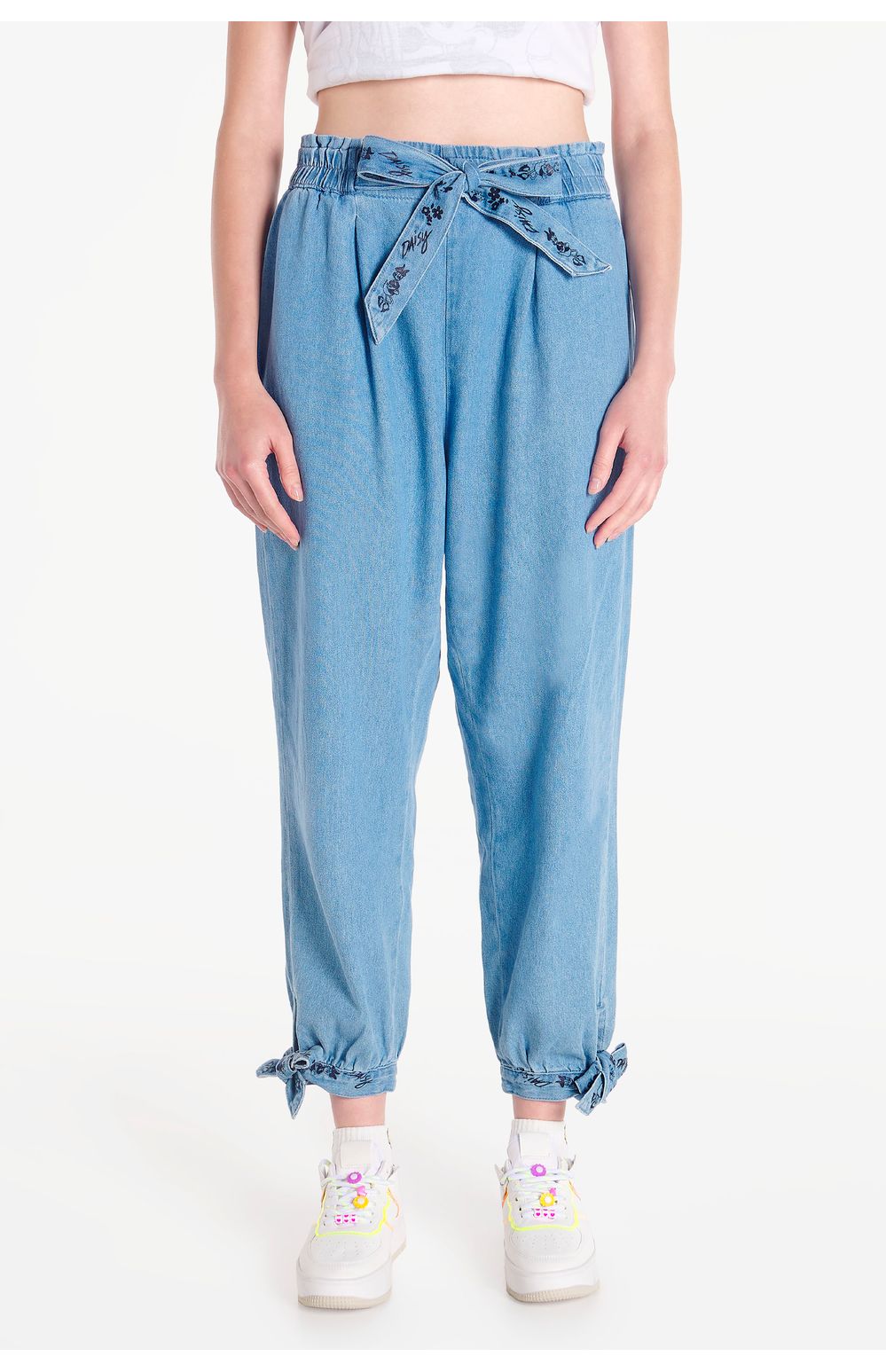 Joggers Paper Bag Oggi Disney Mujer Mezclilla Azul Claro D2242103 Relaxed