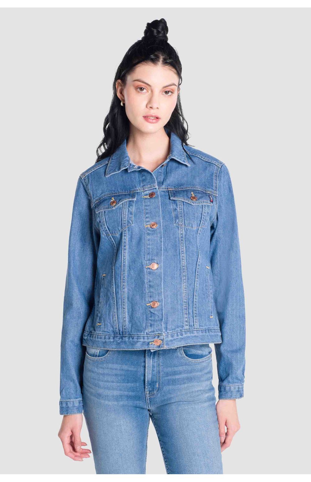 Chamarra Vaquera Oggi Mujer Mezclilla Azul Claro 72427 Slim