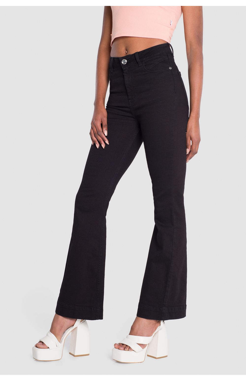 Jeans Oggi Mujer Mezclilla Negro Ruby 86077 Acampanado