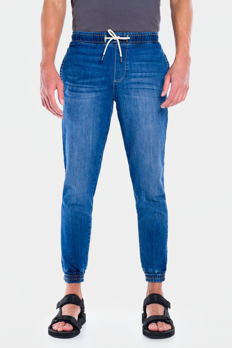 JOGGER-910-SKY_VISTA1