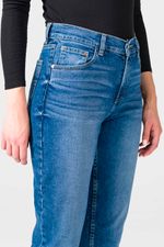 MOM-VINTAGE-2342120_VISTA4