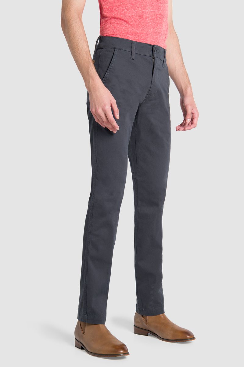 CHINOS-900-MOVIN-OXFORD-VISTA2