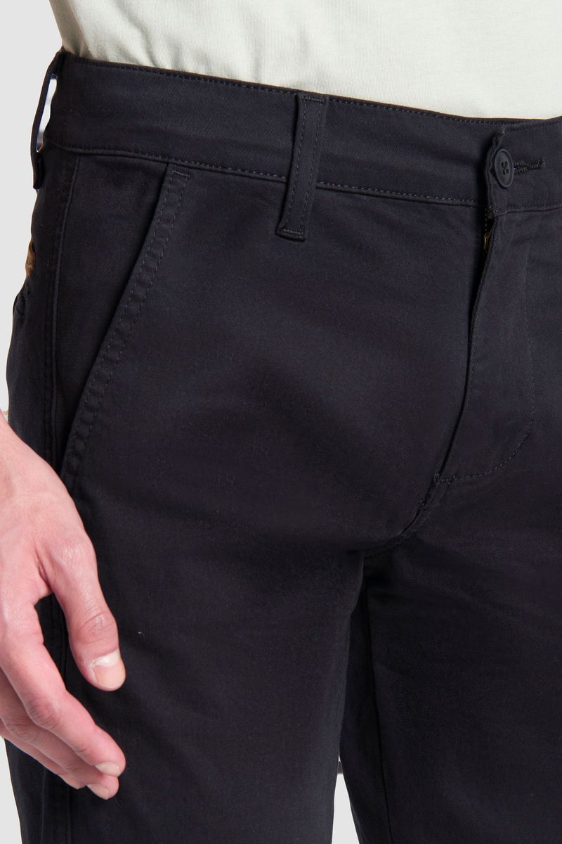 CHINOS-900-MOVIN-NEGRO-VISTA4